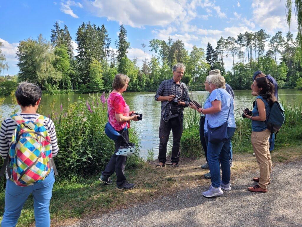 Fotowalk: Mit Kamera auf Blüten- und Libellenjagd